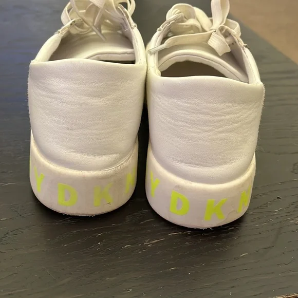 DKNY sneakers - Picture 4 of 11